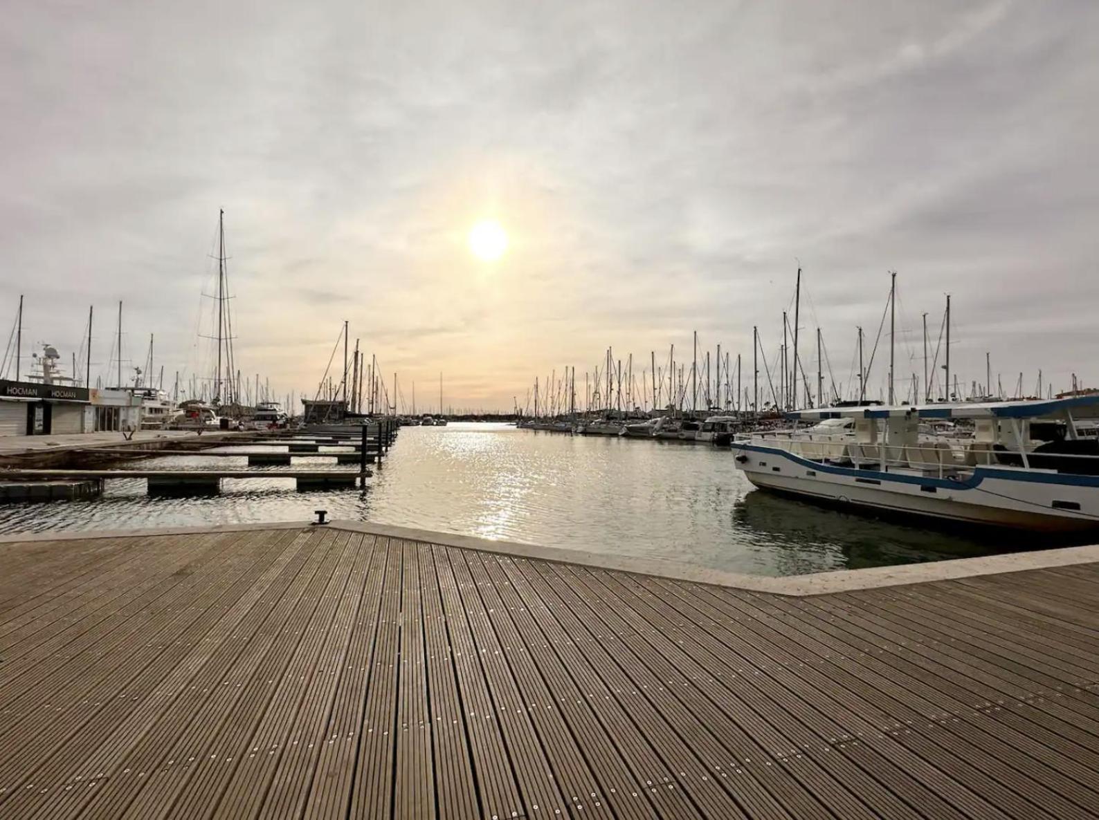 Superbe Appartement Renove Avec Cinema - Cap D'Agde Eksteriør bilde